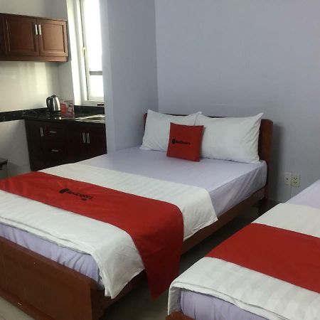 Reddoorz Near Hoa Lu Stadium Ho Či Minovo Město Exteriér fotografie