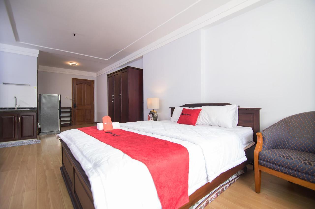 Reddoorz Near Hoa Lu Stadium Ho Či Minovo Město Exteriér fotografie
